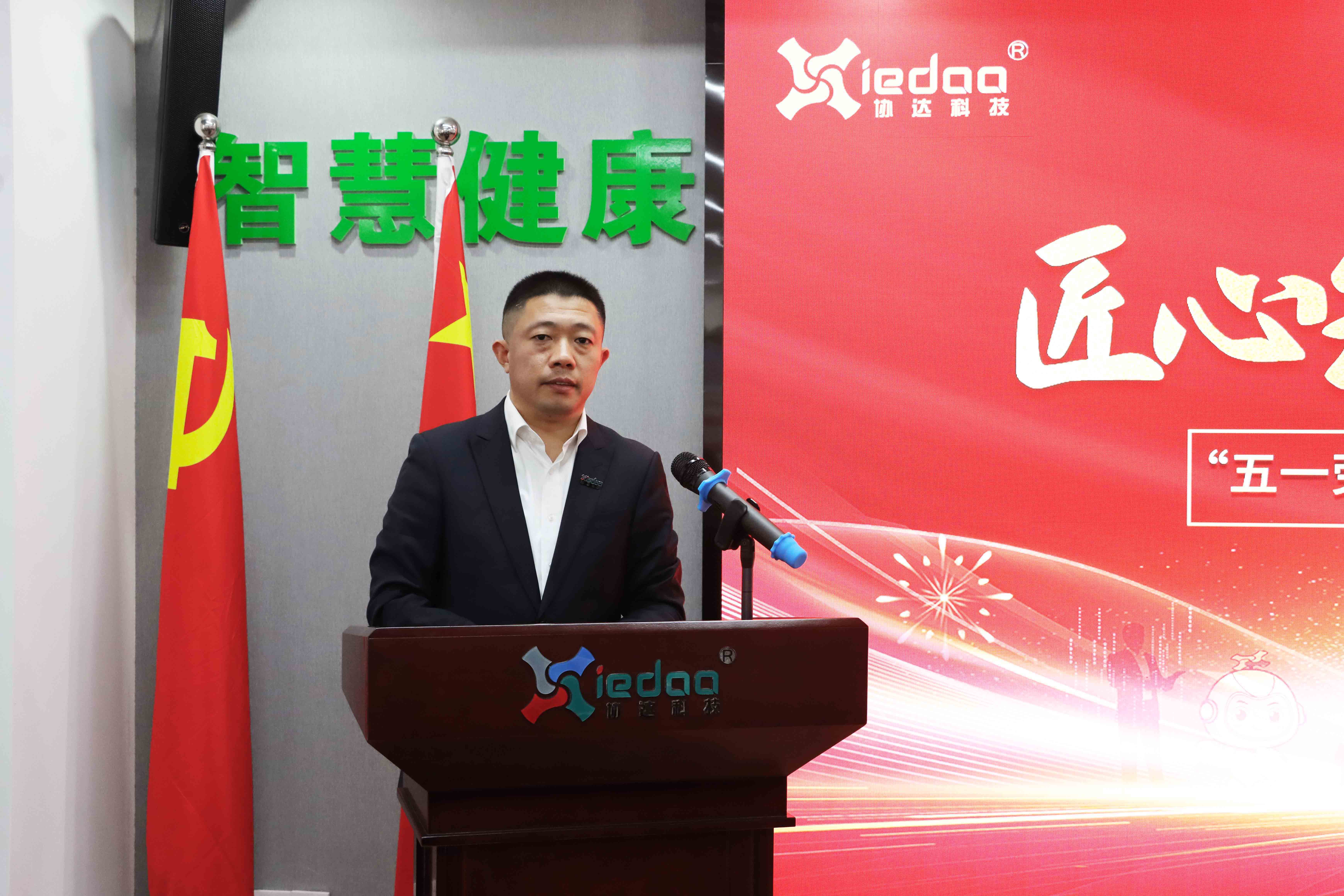 1714553486204049700.png 1714553486204049700.png