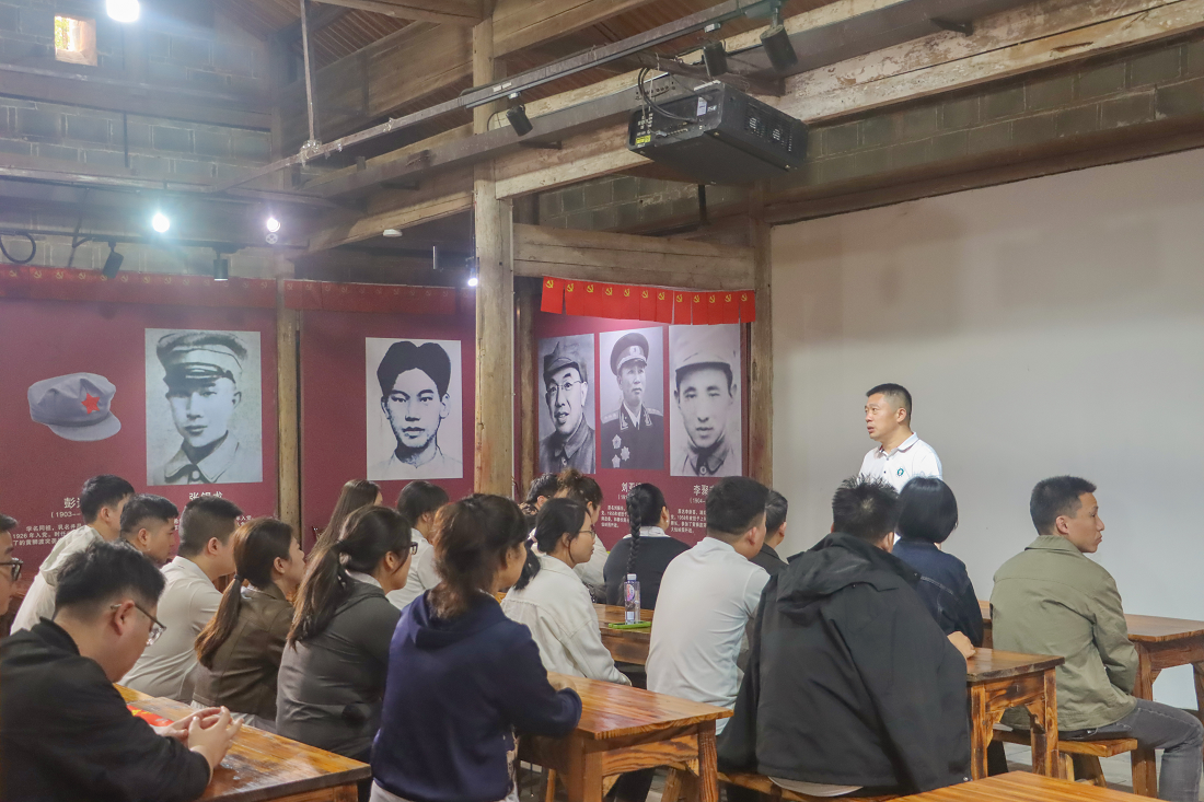 1745832759070057633.png 1745832759070057633.png