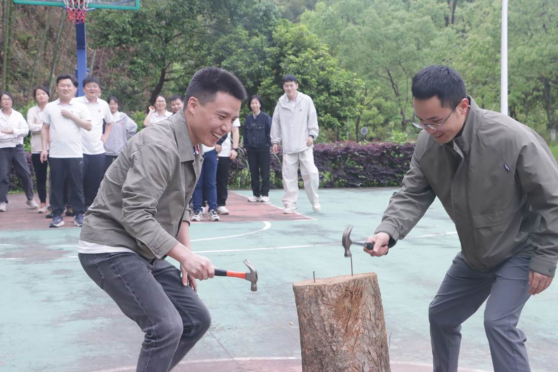 1745832932615003172.png 1745832932615003172.png